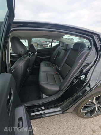2026 Nissan Altima SR – miniatura 10