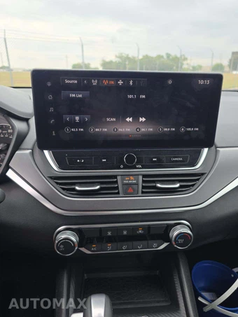 2026 Nissan Altima SR – miniatura 7