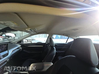 2026 Nissan Altima SR – miniatura 17