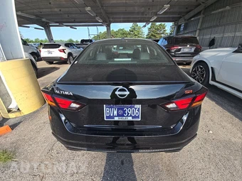 2026 Nissan Altima SR – miniatura 5