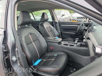 2026 Nissan Altima SR - miniatura 18