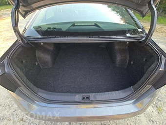 2026 Nissan Altima SR – miniatura 11