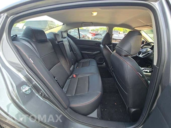 2026 Nissan Altima SR – miniatura 13