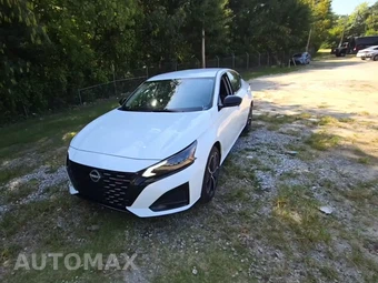 2026 Nissan Altima SR