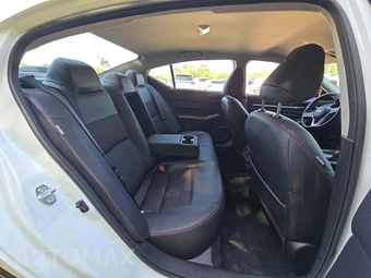2026 Nissan Altima SR - miniatura 13