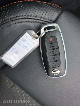 2026 Nissan Altima SR - miniatura 5