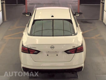 2026 Nissan Altima SR – miniatura 5