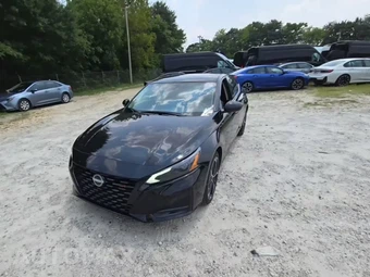2026 Nissan Altima SR