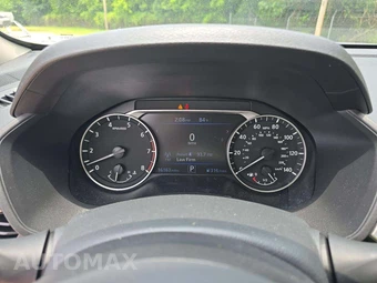 2026 Nissan Altima SR – miniatura 6