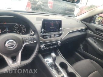 2026 Nissan Altima SV - miniatura 11
