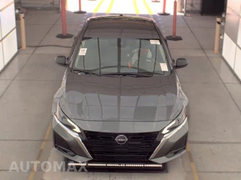 2026 Nissan Altima SV - miniatura 2