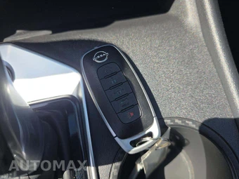 2026 Nissan Altima SV - miniatura 5