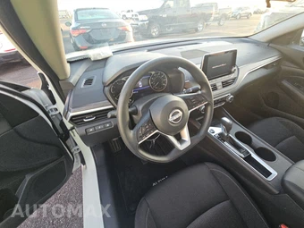 2026 Nissan Altima SV - miniatura 11