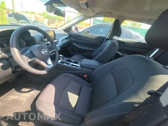 2026 Nissan Altima SV - miniatura 7