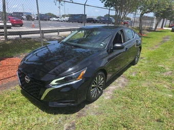 2026 Nissan Altima SV
