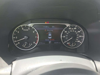 2026 Nissan Altima SV – miniatura 6