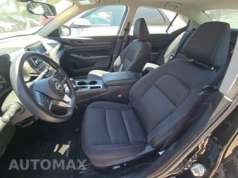 2026 Nissan Altima SV - miniatura 7
