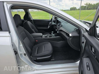 2026 Nissan Altima SV - miniatura 15