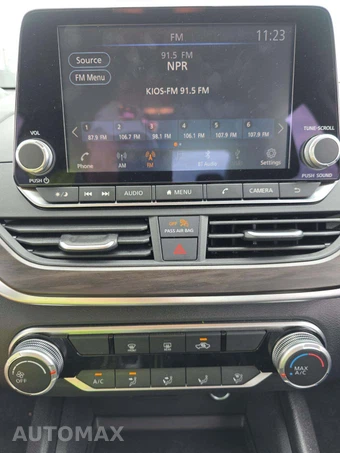 2026 Nissan Altima SV - miniatura 7