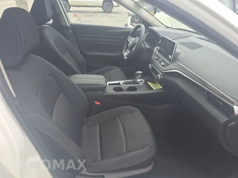 2026 Nissan Altima SV - miniatura 8