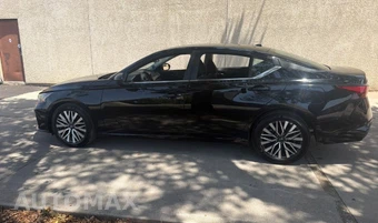 2026 Nissan Altima SV - miniatura 10