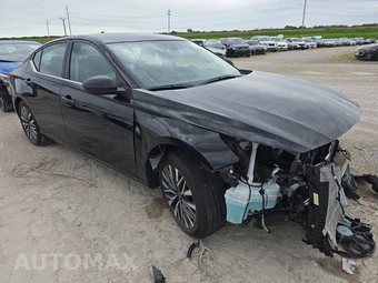 2026 Nissan Altima SV – miniatura 3
