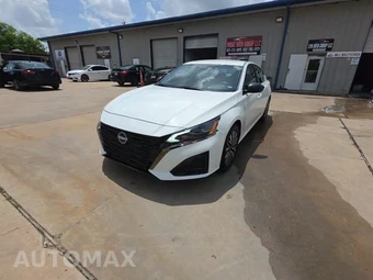 2026 Nissan Altima SV
