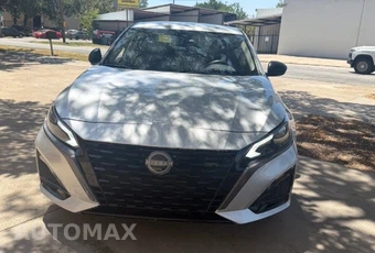 2026 Nissan Altima SV - miniatura 2