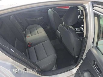 2026 Nissan Altima SV - miniatura 16