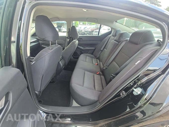 2026 Nissan Altima SV - miniatura 10
