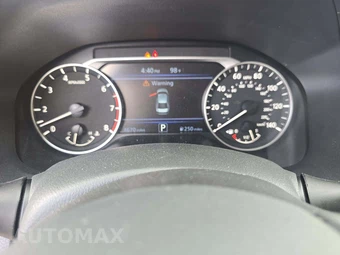 2026 Nissan Altima SV - miniatura 6