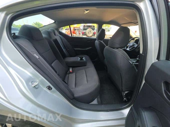 2026 Nissan Altima SV - miniatura 16