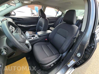 2026 Nissan Altima SV - miniatura 6