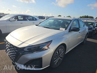 2026 Nissan Altima SV