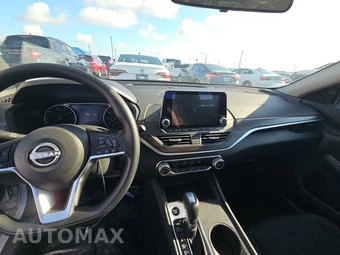 2026 Nissan Altima SV - miniatura 11