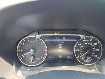 2026 Nissan Altima SV - miniatura 9