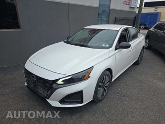 2026 Nissan Altima SV