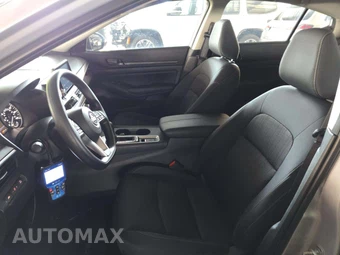 2026 Nissan Altima SV – miniatura 6