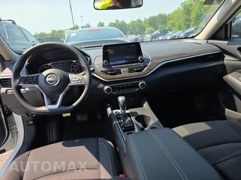 2026 Nissan Altima SV - miniatura 11
