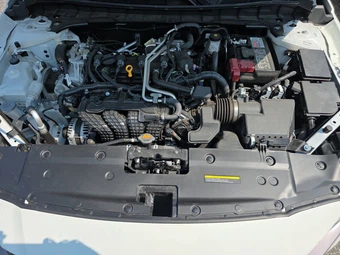 2026 Nissan Altima SV - miniatura 15