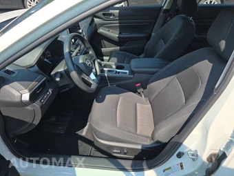 2026 Nissan Altima SV - miniatura 7