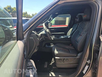 2026 Nissan Armada PRO-4X – miniatura 6