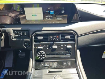 2026 Nissan Armada PRO-4X – miniatura 10