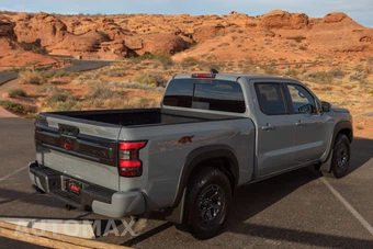 2026 Nissan Frontier PRO-4X Crew Cab Long Bed - miniatura 10