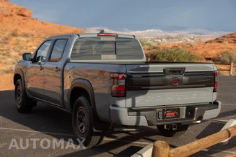 2026 Nissan Frontier PRO-4X Crew Cab Long Bed - miniatura 9