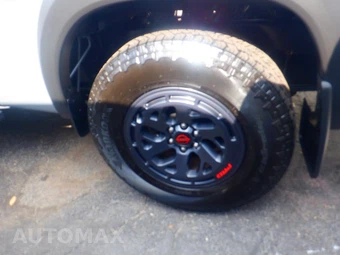 2026 Nissan Frontier PRO-4X Crew Cab Long Bed – miniatura 10