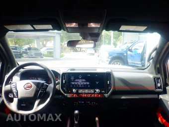 2026 Nissan Frontier PRO-4X Crew Cab Long Bed – miniatura 9