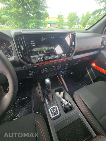 2026 Nissan Frontier PRO-4X Crew Cab Medium Bed – miniatura 10