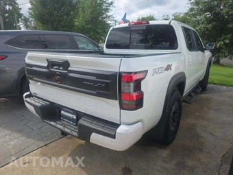 2026 Nissan Frontier PRO-4X Crew Cab Medium Bed – miniatura 3