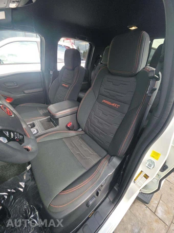 2026 Nissan Frontier PRO-4X Crew Cab Medium Bed – miniatura 6